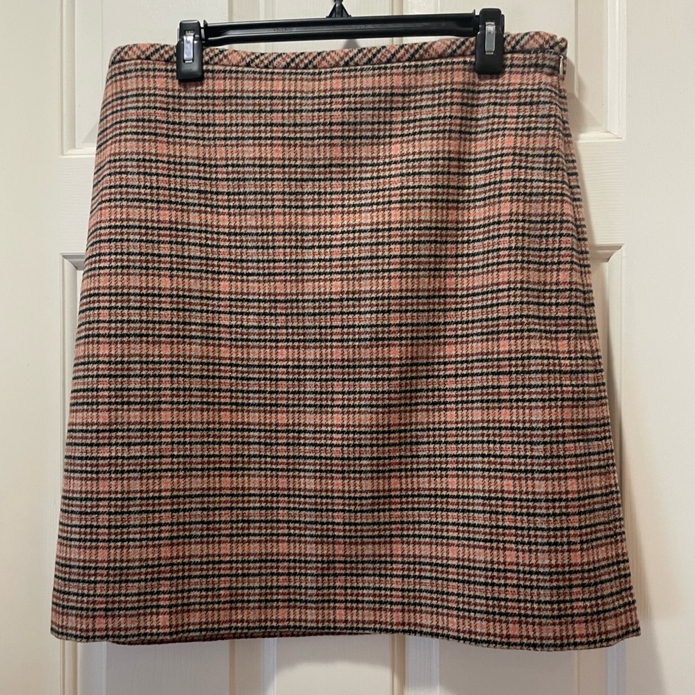 Women’s Talbots Pink, Black, and Tan Plaid A-Line Skirt Wool Blend size 12